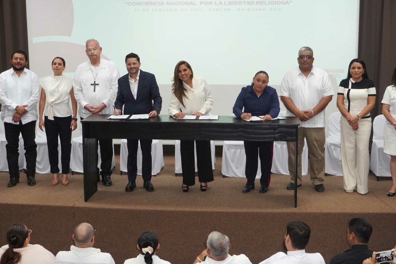 El-Consejo-Interreligioso-de-Quintana-Roo,-el-Gobierno-del-Estado-de-Quintana-Roo-y-Fundación-Conciencia-Nacional-por-la-Libertad-Religiosa,-firman-un-acuerdo-de-colaboración-9
