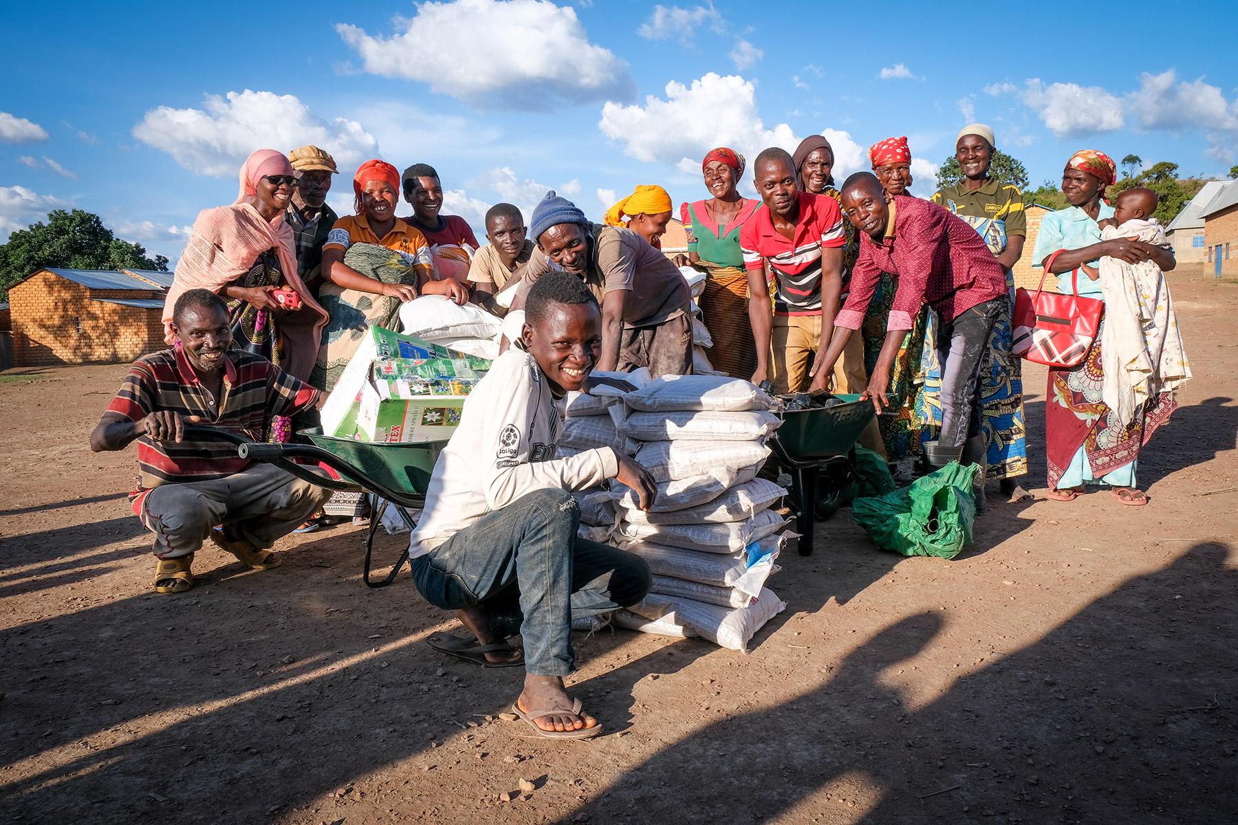 La Federación Luterana Mundial ayuda a los agricultores con herramientas, semillas y formación Burundi 2024