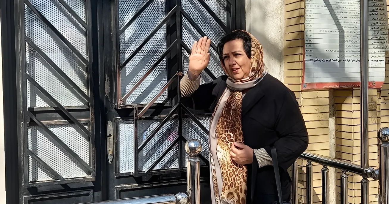 Una mujer bahá'í comienza a cumplir condena en prisión Irán 2024