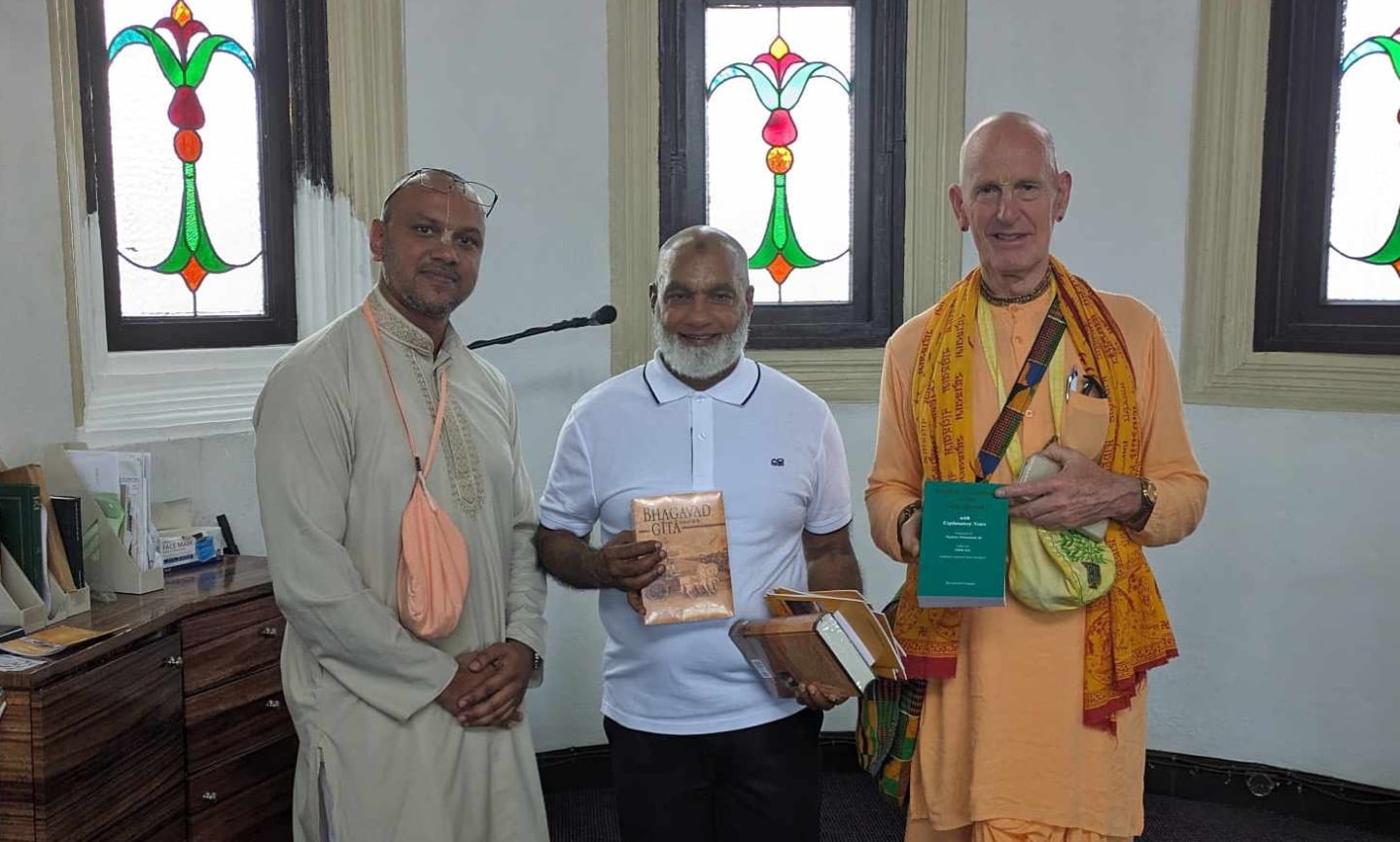 Momento histórico de cooperación entre ISKCON y la Asociación Islámica Surinam 2024