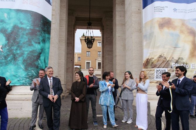 Inauguran una exposición fotográfica sobre los efectos del cambio climático Santa Sede 2024