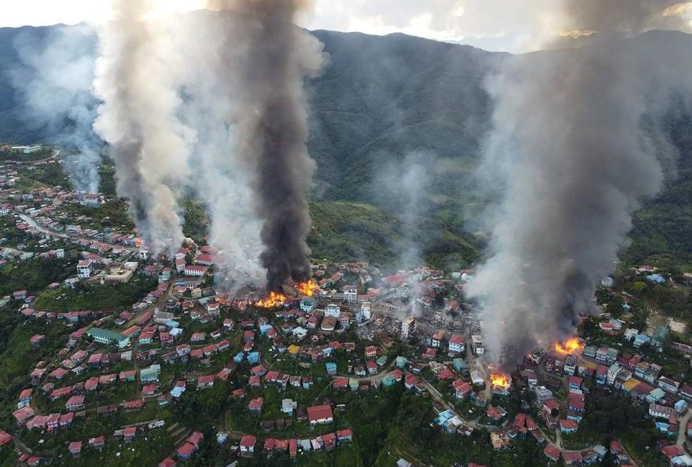 Las fuerzas de la Junta siguen destruyendo iglesias Myanmar 2024