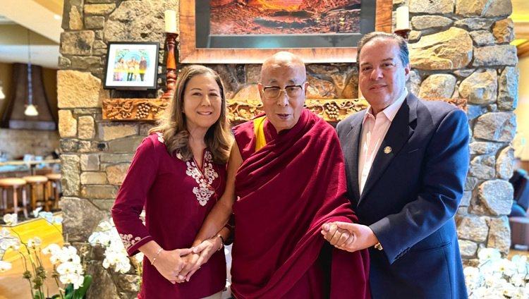 El Dalai Lama asiste a una ceremonia de oración en Nueva York Estados Unidos 2024
