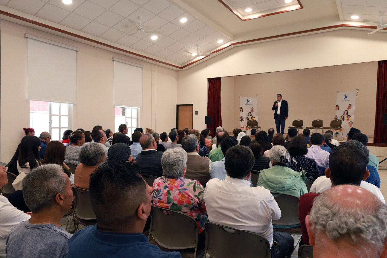 Líderes religiosos y académicos de Querétaro dialogan sobre el abandono de la fe en la posmodernidad