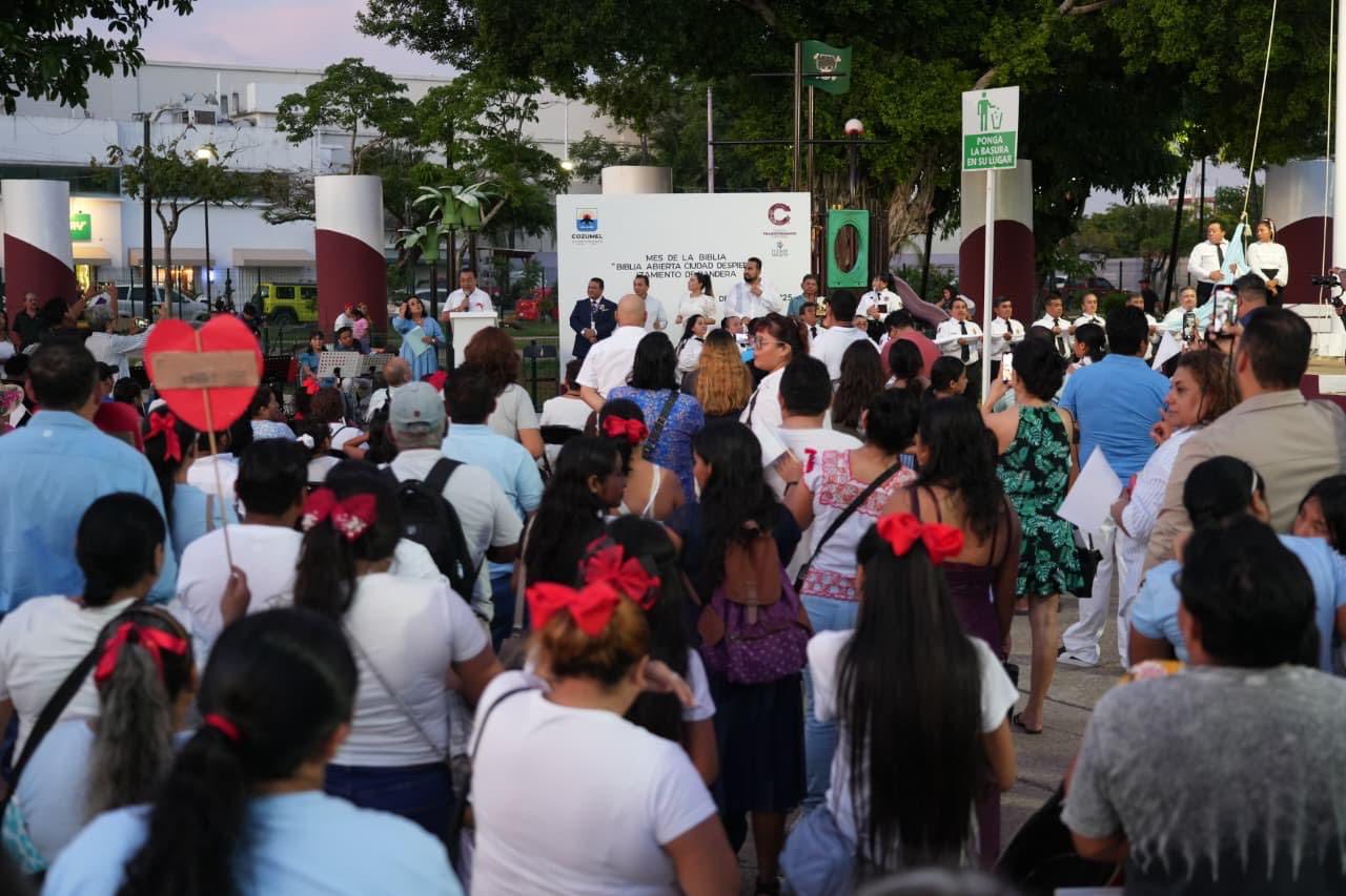 Cozumel inicia la celebración del Mes de la Biblia
