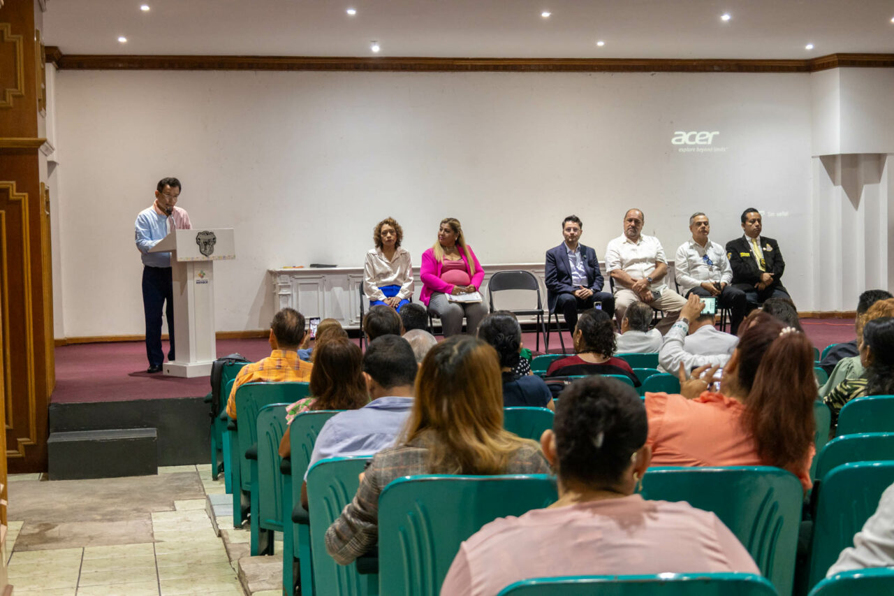 Clausura dClausura del Diplomado en Libertad Religiosa y Derechos Humanos con conferencia magistral en Chilpancingoel Diplomado en Libertad Religiosa y Derechos Humanos con conferencia magistral en Chilpancingo