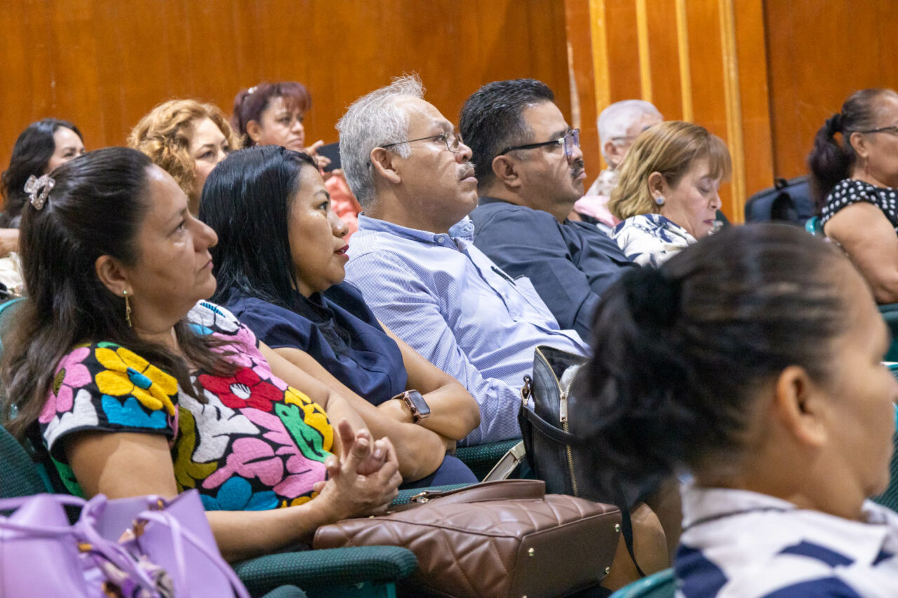 Clausura del Diplomado en Libertad Religiosa y Derechos Humanos con conferencia magistral en Chilpancingo
