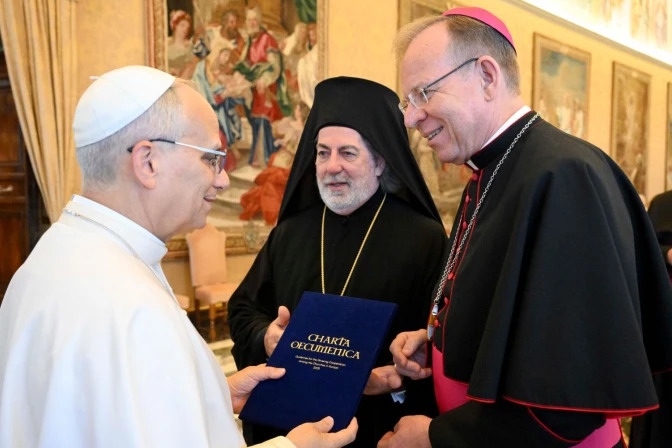 León XIV recibe a los líderes cristianos de Europa tras la firma de la nueva Charta Œcumenica Santa Sede 2025