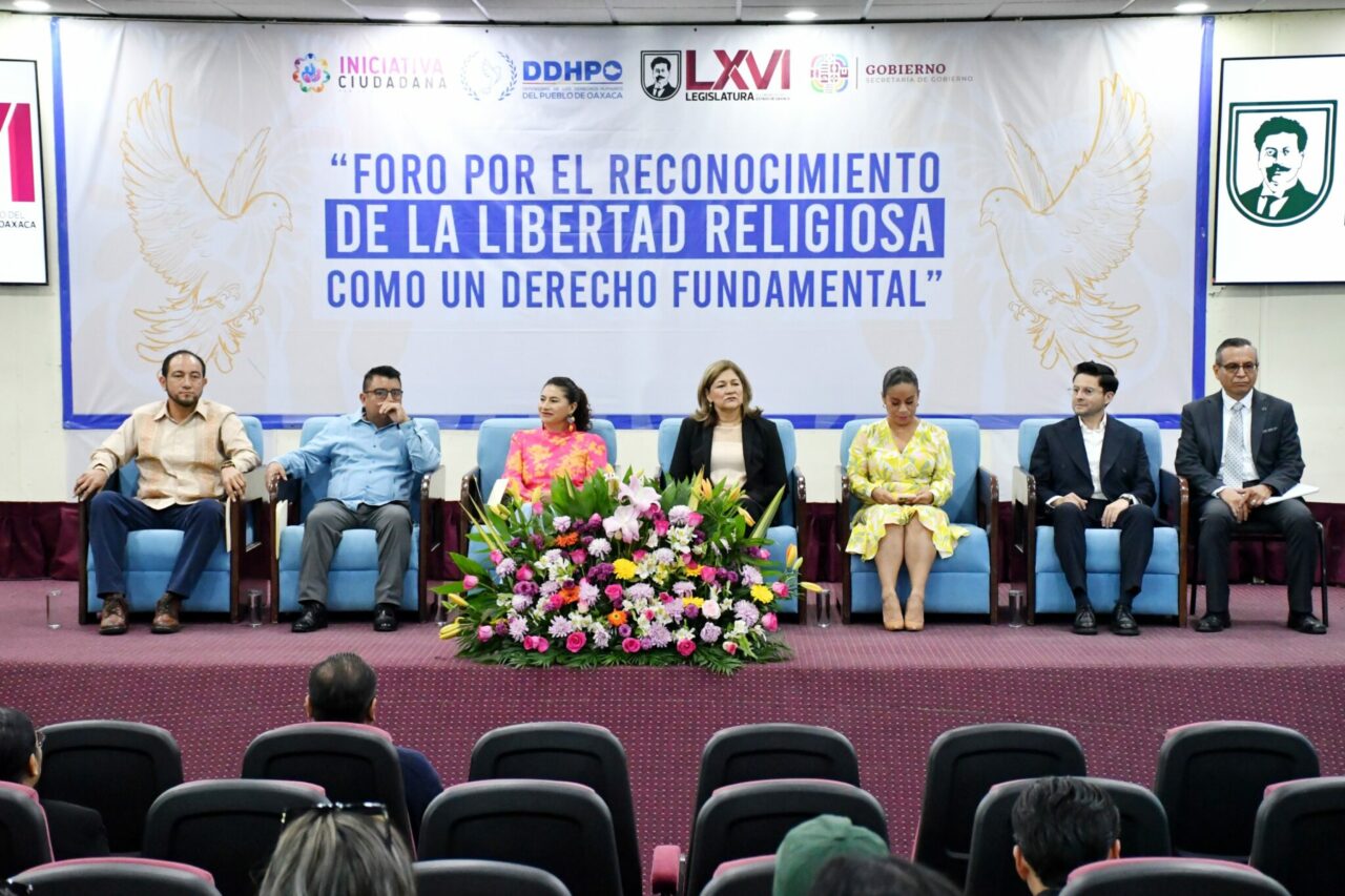 Realizan el Foro “El reconocimiento de la libertad religiosa como derecho humano fundamental" en Oaxaca