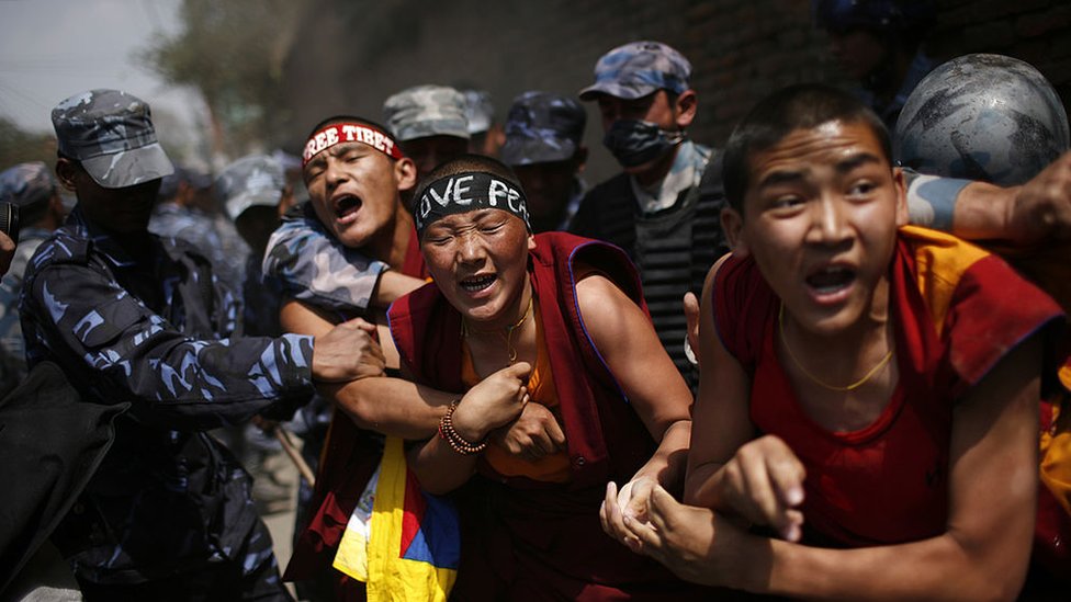 La USCIRF denuncia la campaña de China contra el budismo tibetano en su informe anual Estados Unidos 2026