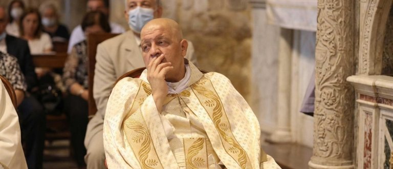 Muere sacerdote maronita tras ataque en aldea Líbano 2026