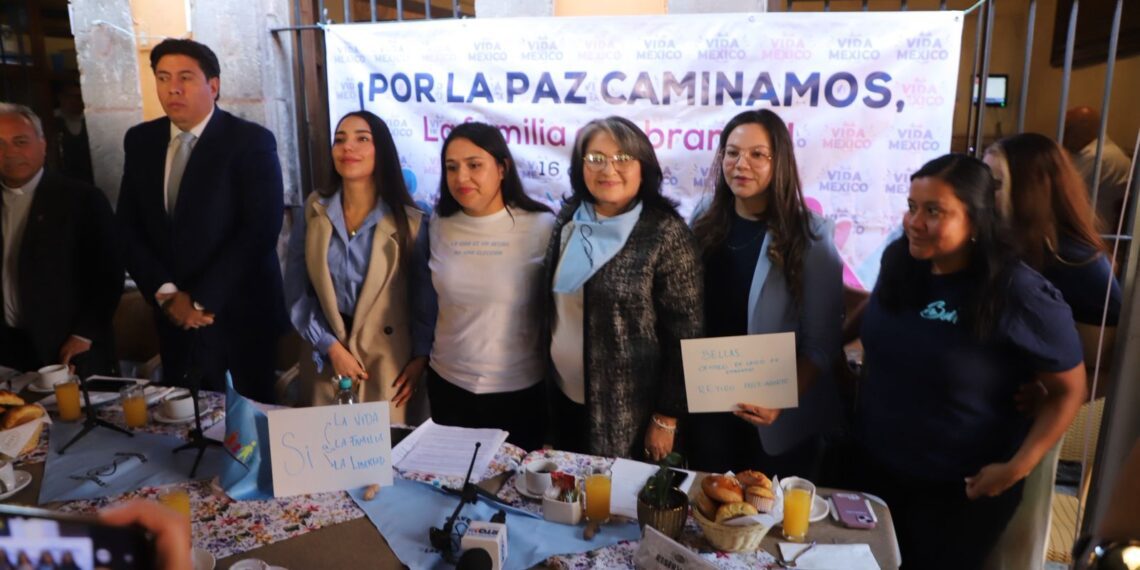 Convocan a caminata por la vida, la familia y la libertad religiosa en Querétaro México 2026