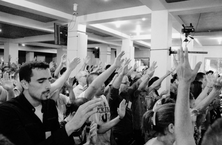 El cierre sistemático de iglesias borra casi toda la presencia evangélica visible Argelia 2026