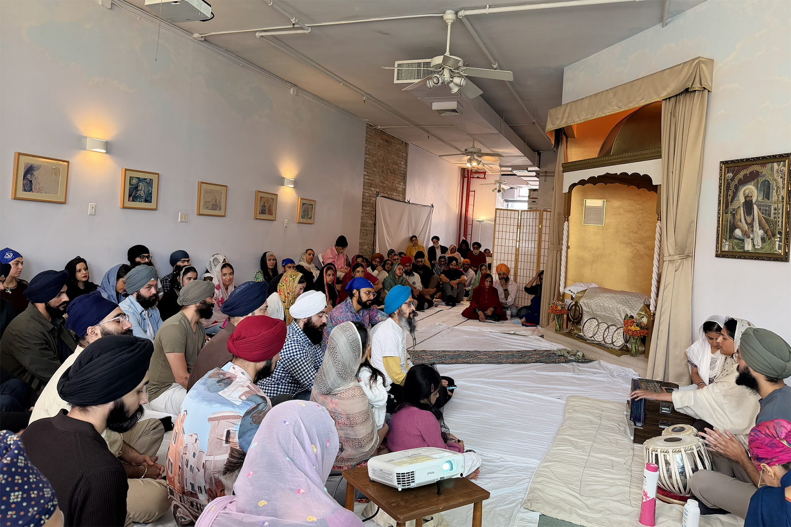 Los neoyorquinos recuerdan la historia de justicia social sij en el festival de Vaisakhi Estados Unidos 2026