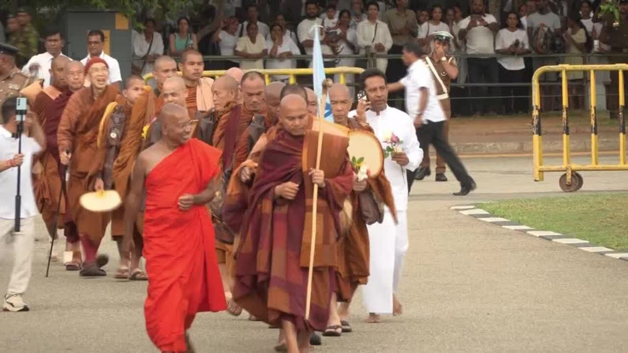 Monjes budistas concluyen su «marcha por la paz» Sri Lanka 2026
