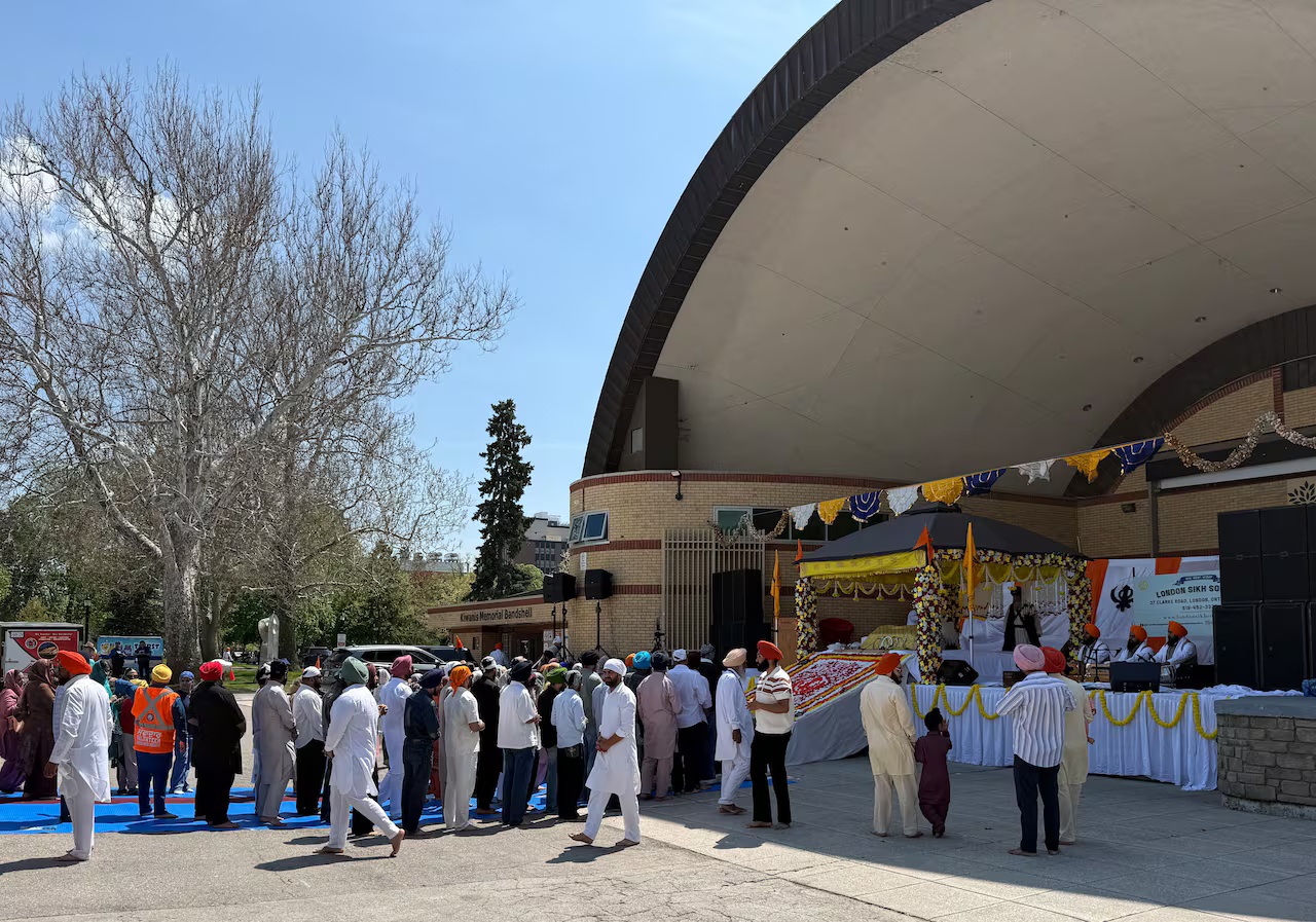 La cuarta edición anual del Nagar Kirtan de Londres atrae a miles de personas al festival sij Canadá 2026