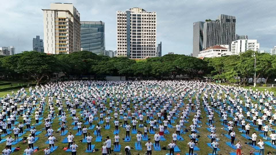 ISKCON Bangkok comparte el bhakti yoga en el Día Internacional del Yoga Tailandia 2026