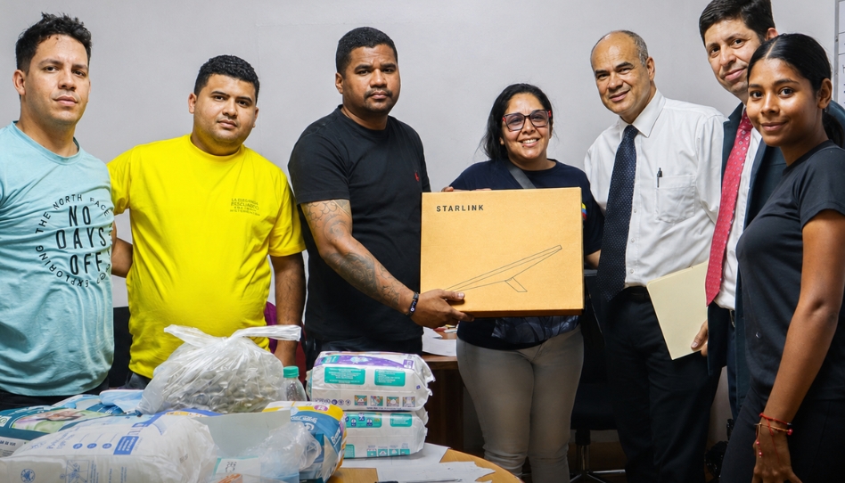La Iglesia de Jesucristo de los Santos de los Últimos Días dona equipos satelitales ante desastres Venezuela 2026
