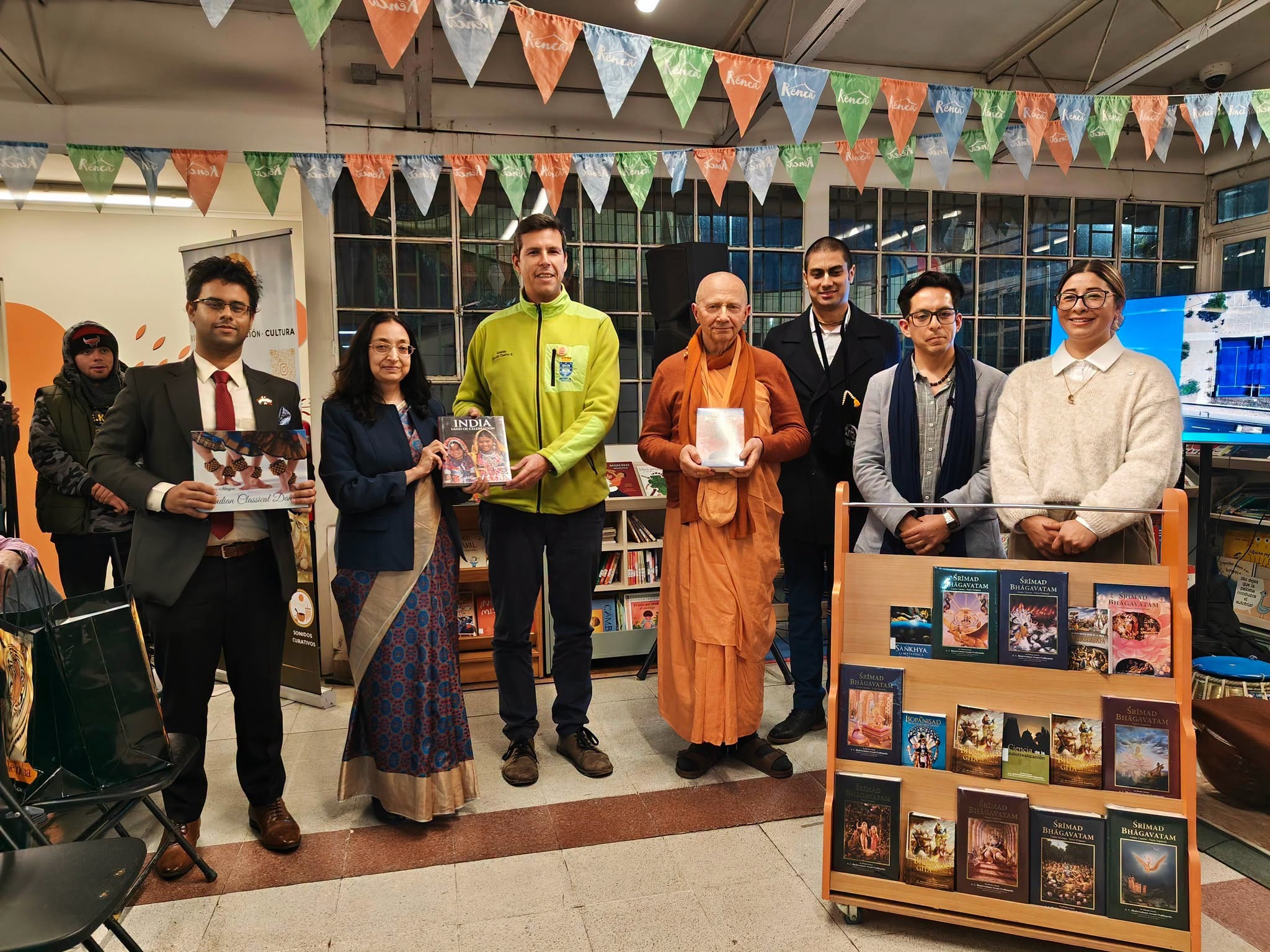 ISKCON Chile ayuda a establecer un “Rincón de la India” permanente en Renca Chile 2026