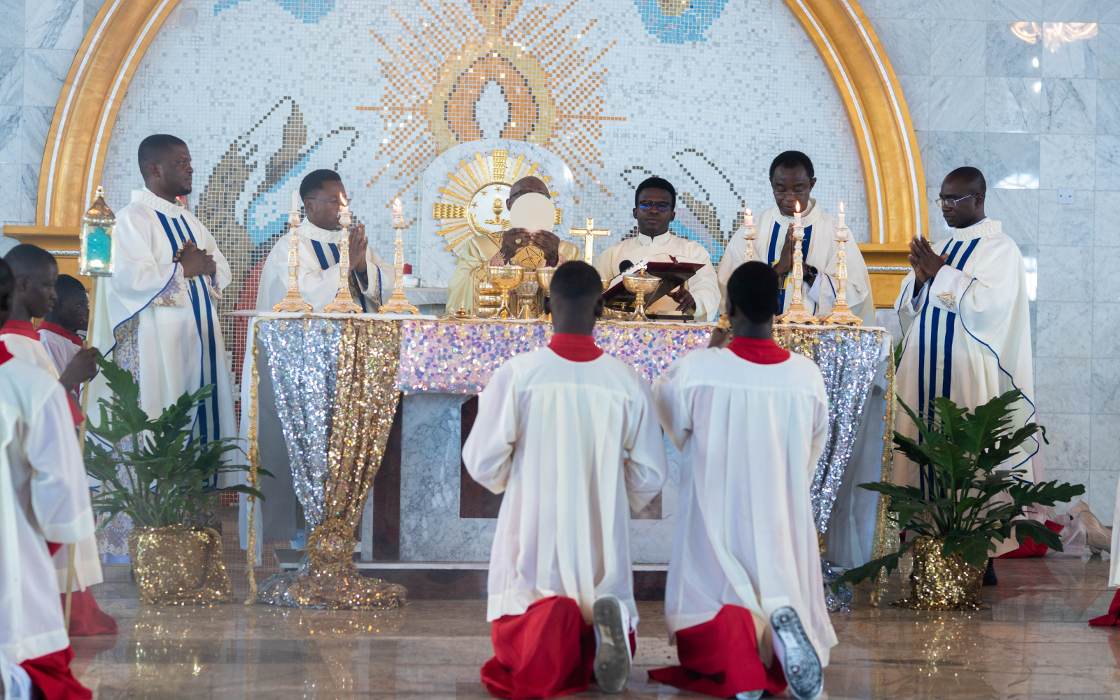 Matan a un sacerdote y asaltan misa en menos de una semana Nigeria 2026