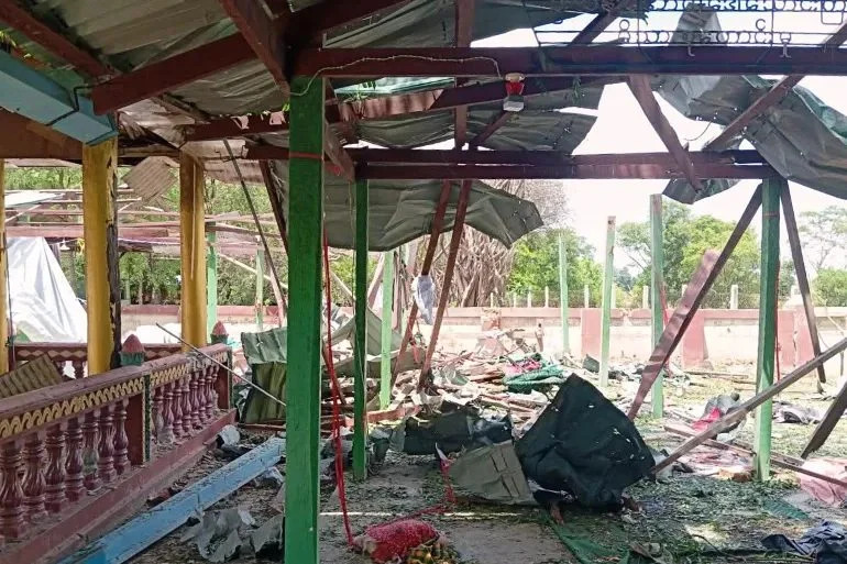 Un ataque aéreo del ejército mata a 14 personas en un monasterio budista de Sagaing Myanmar 2026