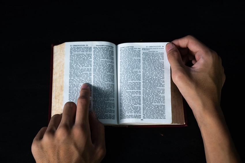 Más de 500 millones de cristianos sufren restricciones de acceso a la Biblia, según un informe